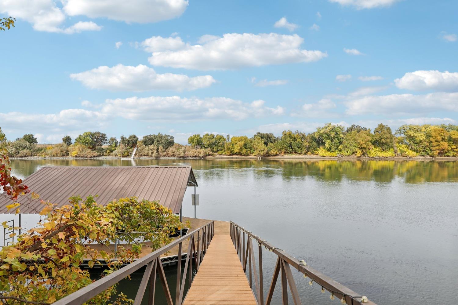 Detail Gallery Image 82 of 99 For 7027 Garden Hwy, Sacramento,  CA 95837 - 4 Beds | 3/1 Baths