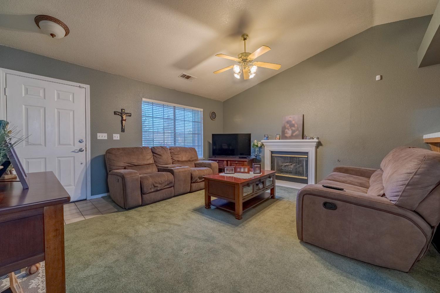 Detail Gallery Image 12 of 41 For 1108 Magnolia Ct, Atwater,  CA 95301 - 3 Beds | 2 Baths