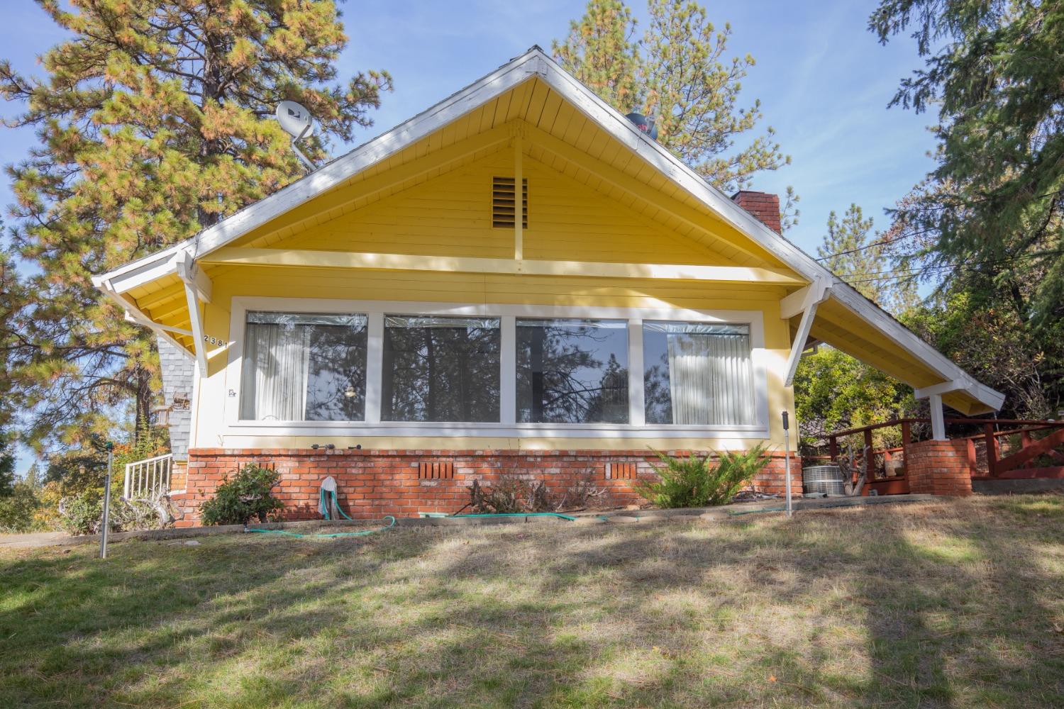 Detail Gallery Image 3 of 30 For 2381 Big Canyon Creek Rd, Placerville,  CA 95667 - 3 Beds | 2 Baths