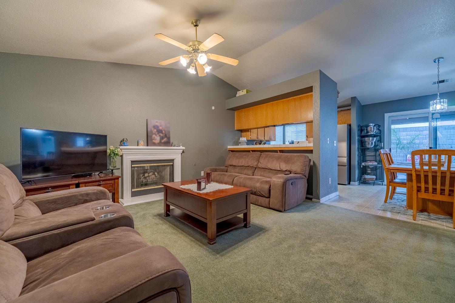 Detail Gallery Image 11 of 41 For 1108 Magnolia Ct, Atwater,  CA 95301 - 3 Beds | 2 Baths