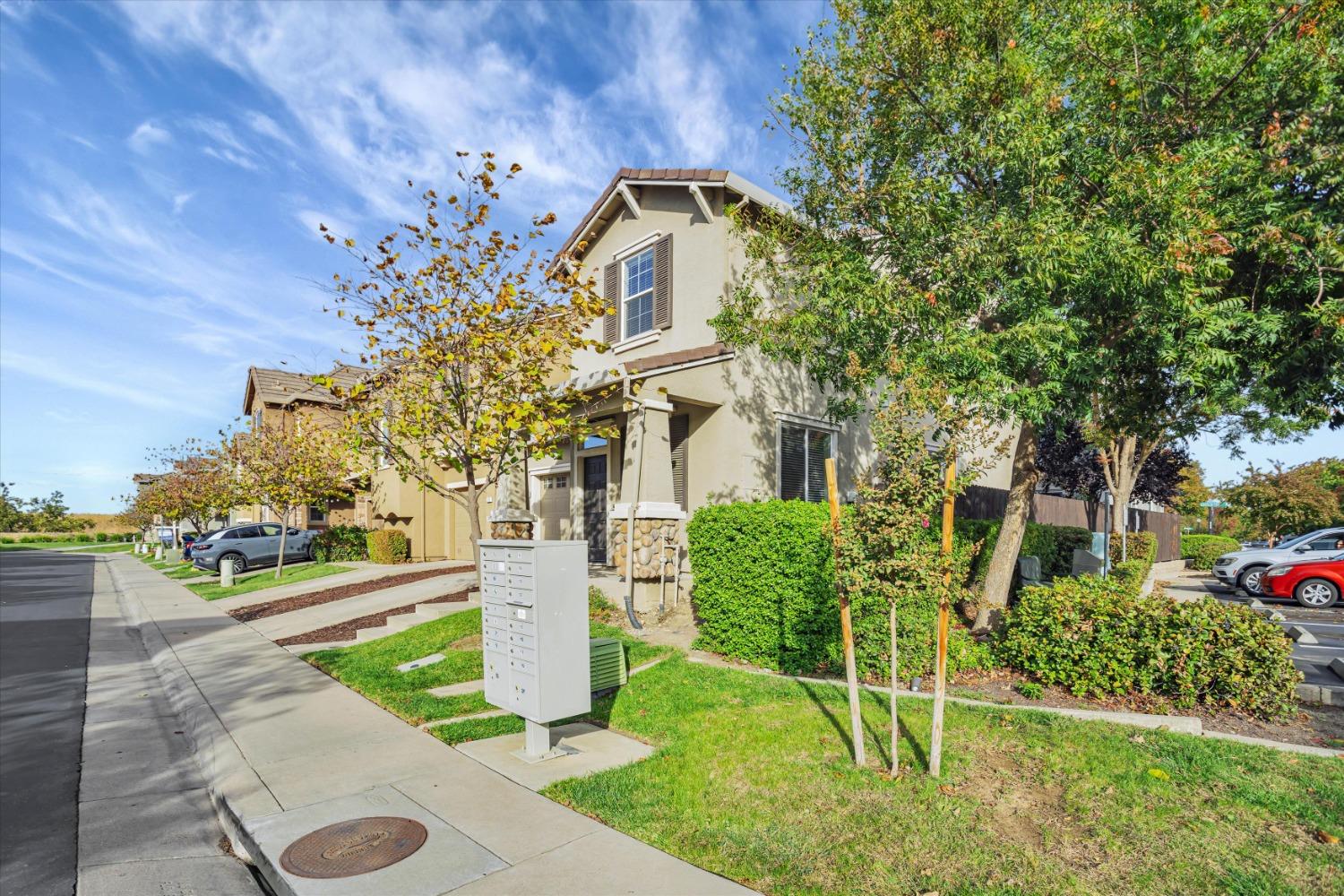 Detail Gallery Image 45 of 65 For 2569 Huckleberry Cir, West Sacramento,  CA 95691 - 3 Beds | 2/1 Baths