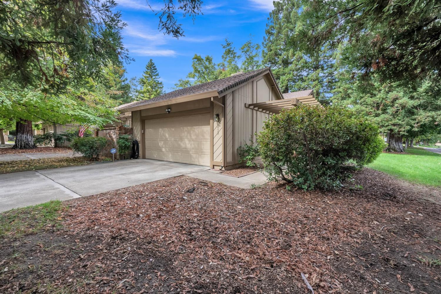 Detail Gallery Image 27 of 34 For 6453 Montez Ct, Citrus Heights,  CA 95621 - 3 Beds | 2 Baths