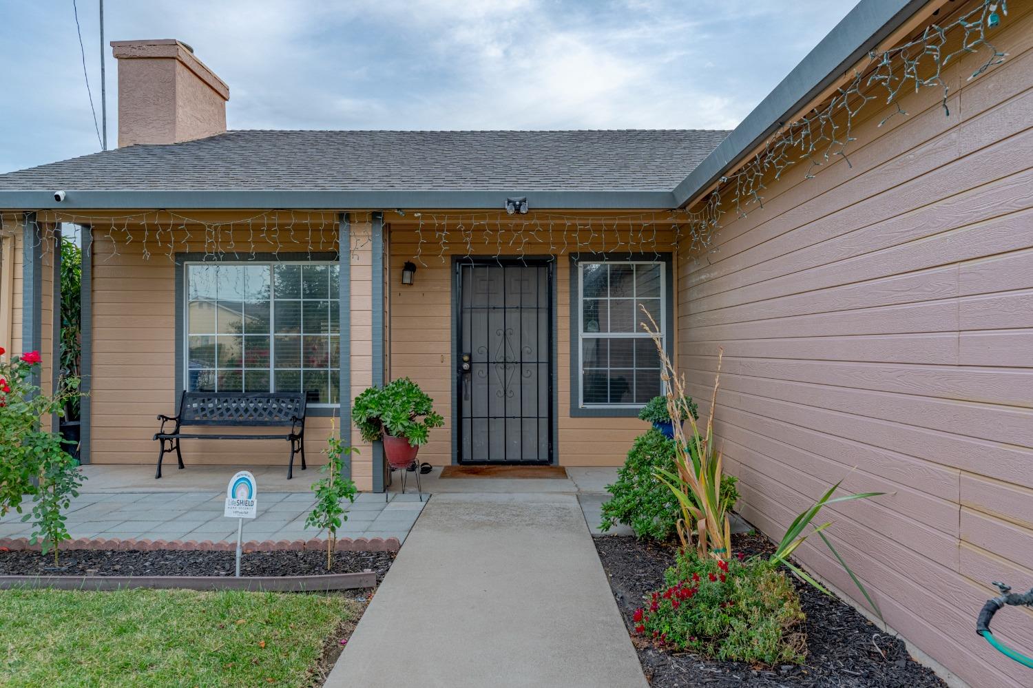 Detail Gallery Image 9 of 41 For 1108 Magnolia Ct, Atwater,  CA 95301 - 3 Beds | 2 Baths