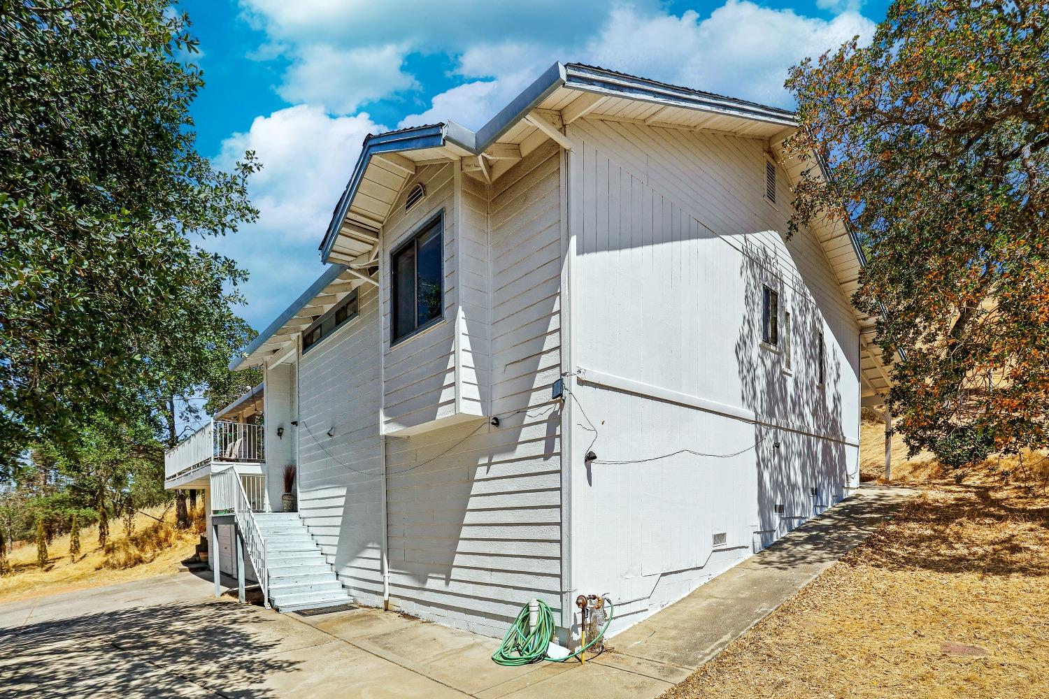 Detail Gallery Image 7 of 71 For 6675 Jenny Lind Rd, Valley Springs,  CA 95252 - 3 Beds | 2 Baths