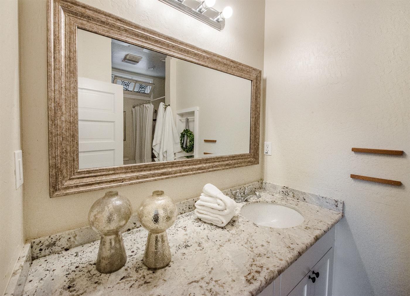 Detail Gallery Image 18 of 37 For 732 2nd St, Woodland,  CA 95695 - 2 Beds | 1/1 Baths