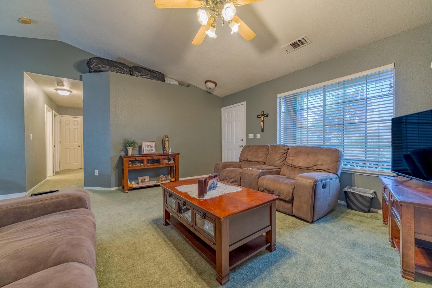 Detail Gallery Image 13 of 41 For 1108 Magnolia Ct, Atwater,  CA 95301 - 3 Beds | 2 Baths