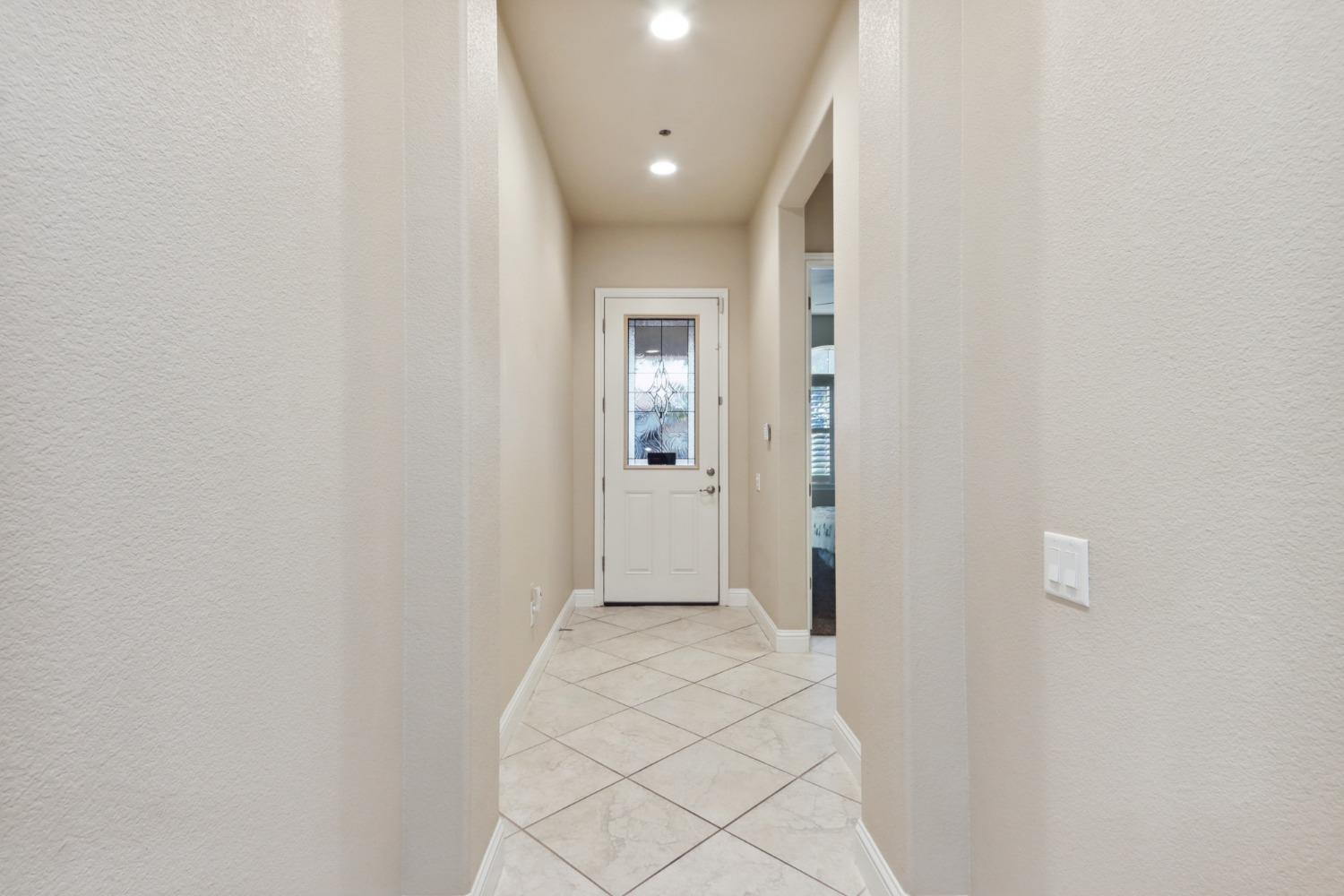 Detail Gallery Image 10 of 49 For 248 Aske Ct, Roseville,  CA 95747 - 3 Beds | 2 Baths