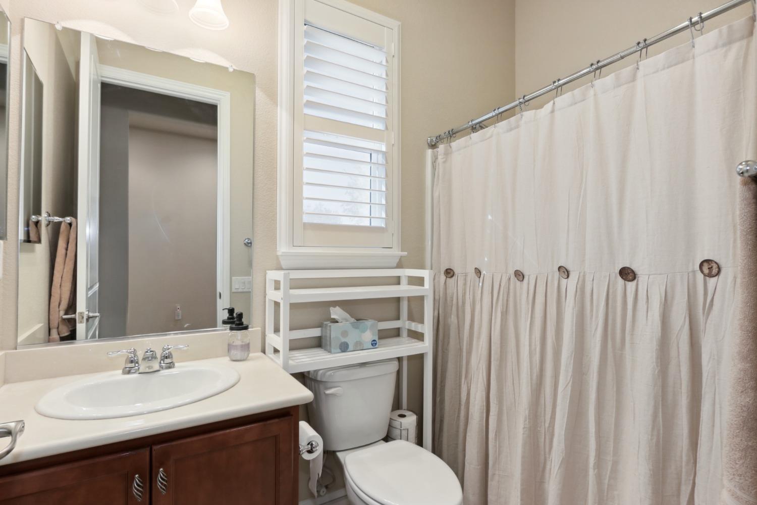 Detail Gallery Image 37 of 49 For 248 Aske Ct, Roseville,  CA 95747 - 3 Beds | 2 Baths