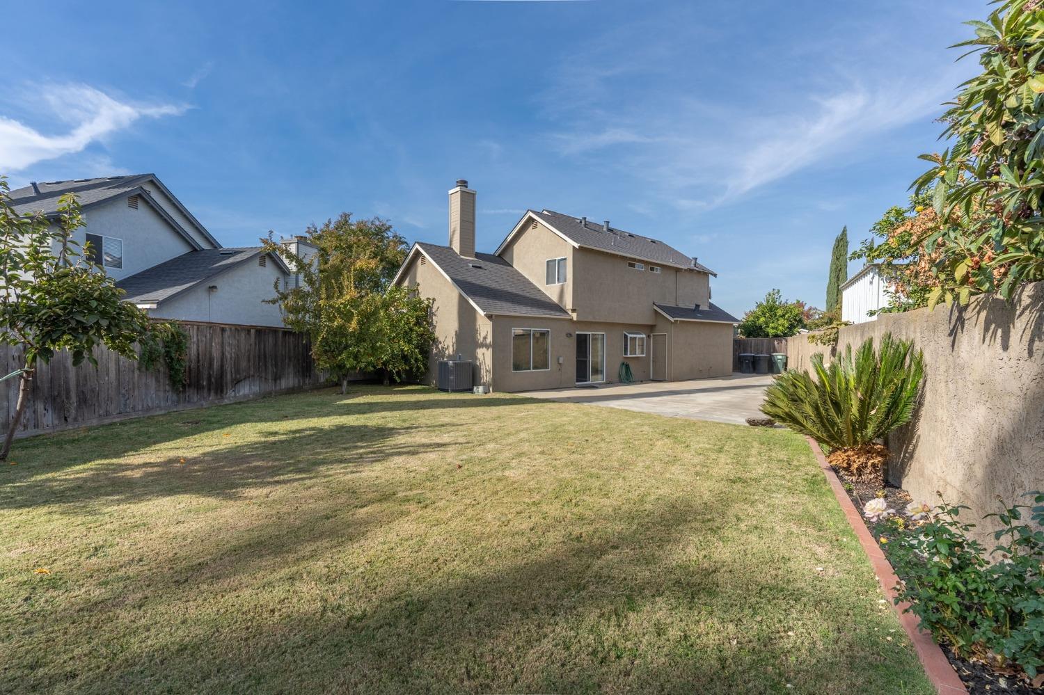 Detail Gallery Image 33 of 33 For 1928 Cobblestone Manor, Modesto,  CA 95355 - 3 Beds | 3 Baths