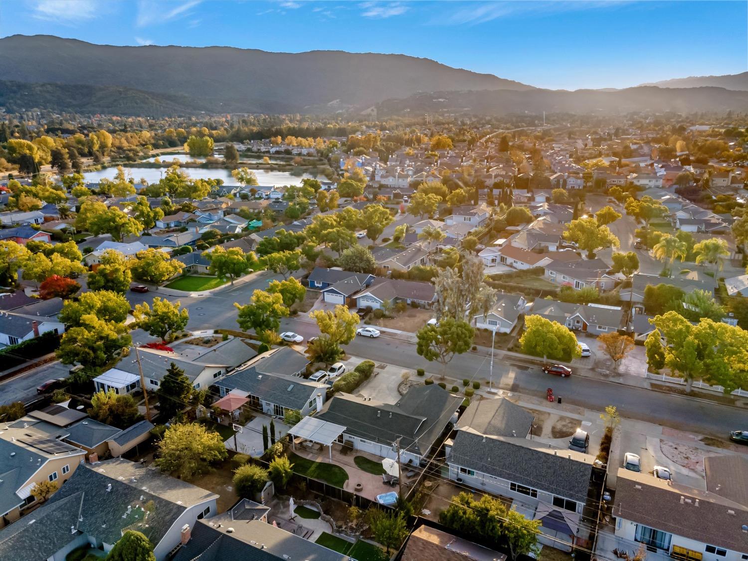 Detail Gallery Image 53 of 53 For 5684 Holland Ln, San Jose,  CA 95118 - 3 Beds | 2 Baths