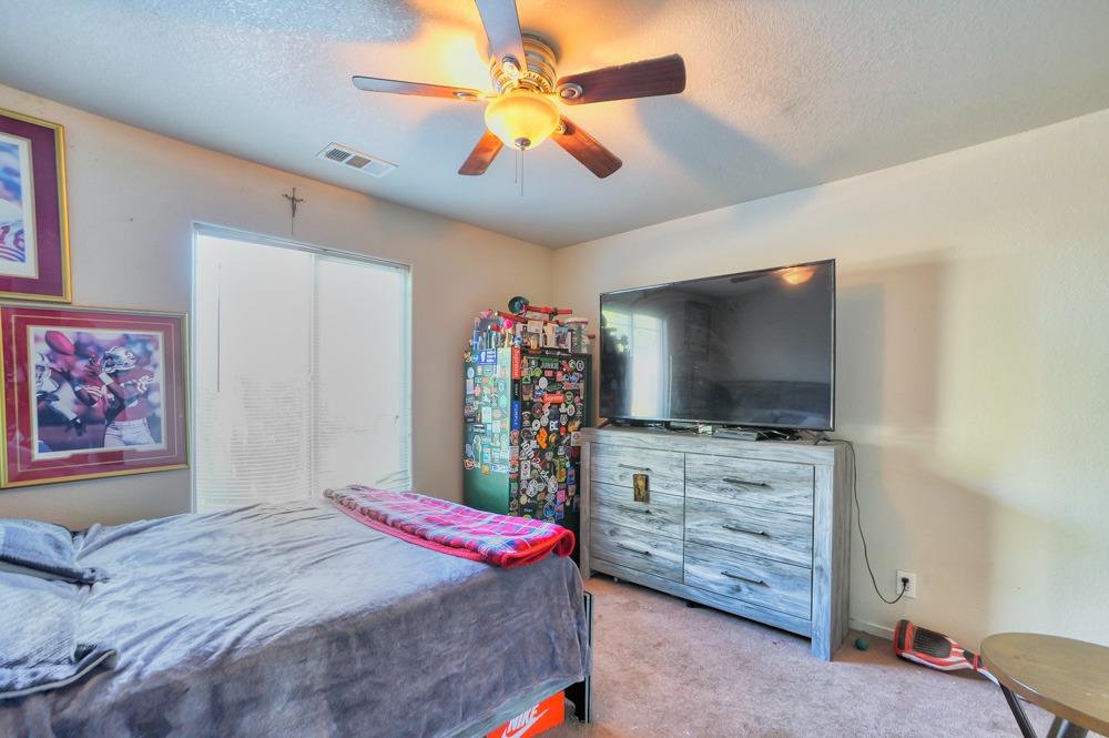 Detail Gallery Image 7 of 35 For 11799 N Highway 99, Lodi,  CA 95240 - 3 Beds | 2 Baths