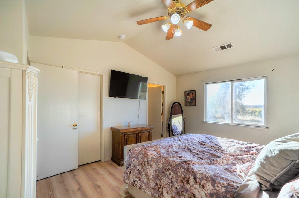 Detail Gallery Image 22 of 35 For 11799 N Highway 99, Lodi,  CA 95240 - 3 Beds | 2 Baths