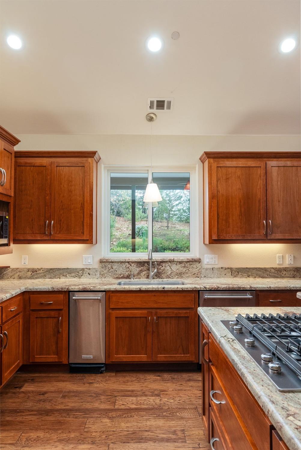 Detail Gallery Image 19 of 45 For 9080 El Dorado Tr., Mountain Ranch,  CA 95246 - 3 Beds | 2 Baths