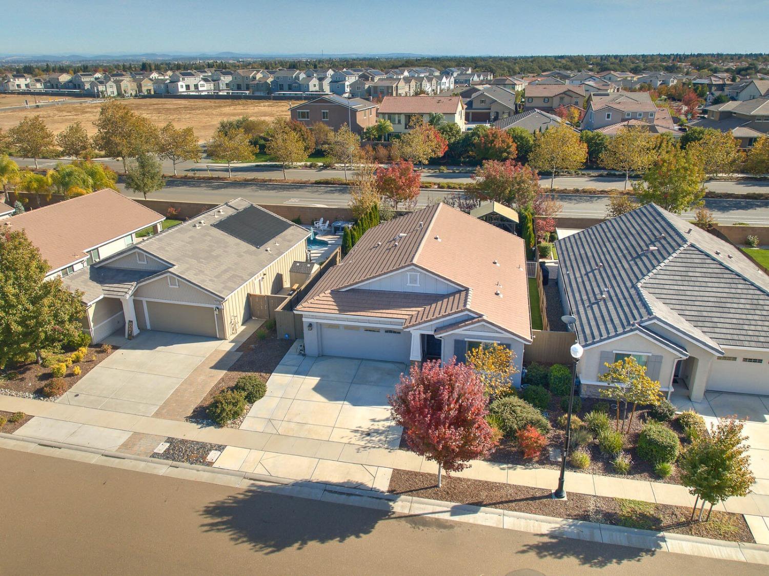 Detail Gallery Image 37 of 39 For 2016 Provincetown Way, Roseville,  CA 95747 - 3 Beds | 2 Baths