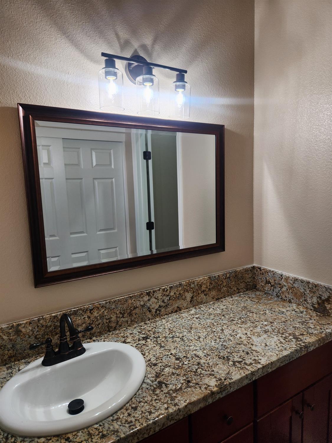 Detail Gallery Image 25 of 38 For 1019 Dornajo Way #245,  Sacramento,  CA 95825 - 2 Beds | 2 Baths