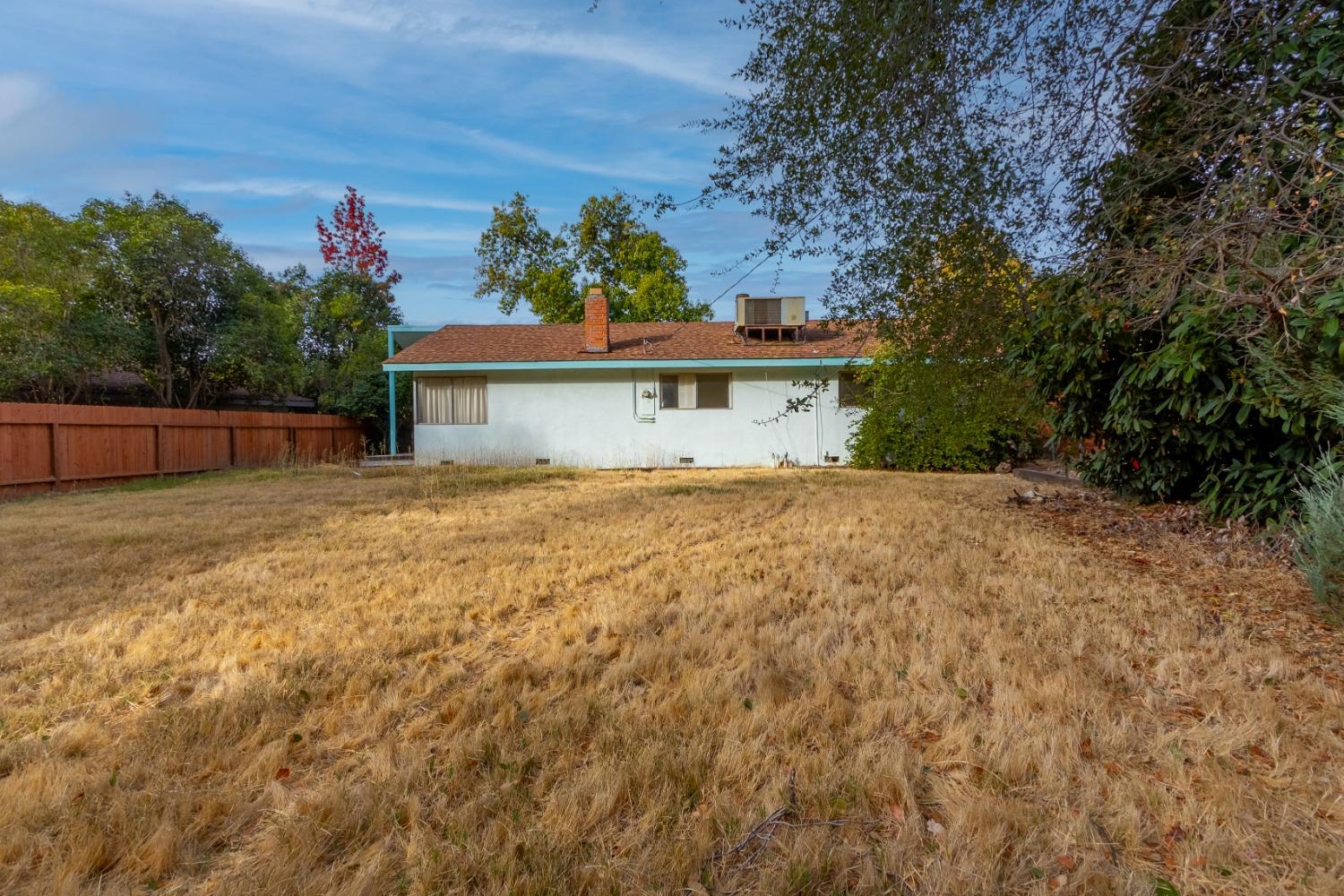 Detail Gallery Image 25 of 29 For 2550 Los Feliz Way, Carmichael,  CA 95608 - 3 Beds | 2 Baths