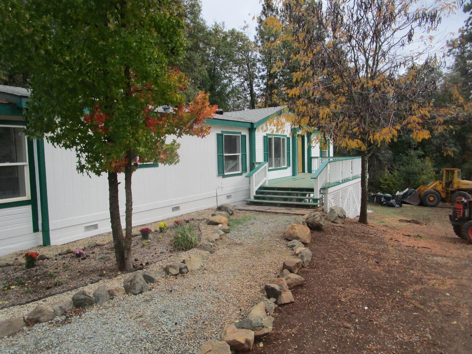 Detail Gallery Image 2 of 20 For 15000 Tyler Foote Rd, Nevada City,  CA 95959 - 3 Beds | 2 Baths