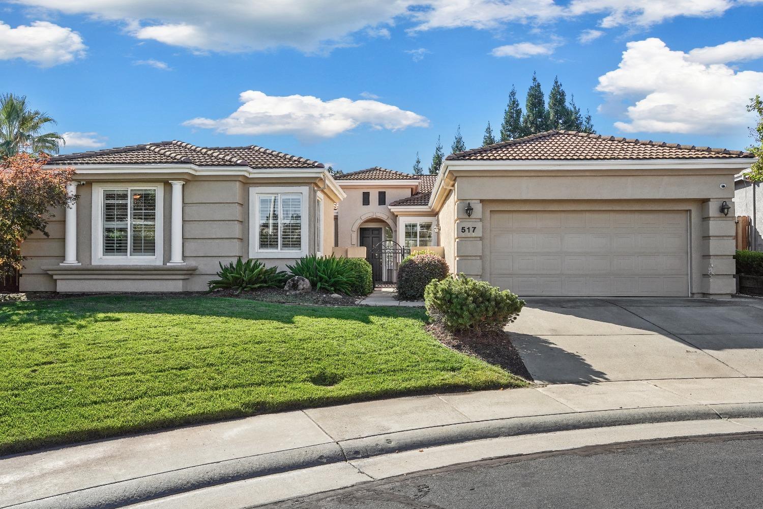 Detail Gallery Image 1 of 1 For 517 Evening Breeze Ct, Roseville,  CA 95661 - 3 Beds | 2/1 Baths