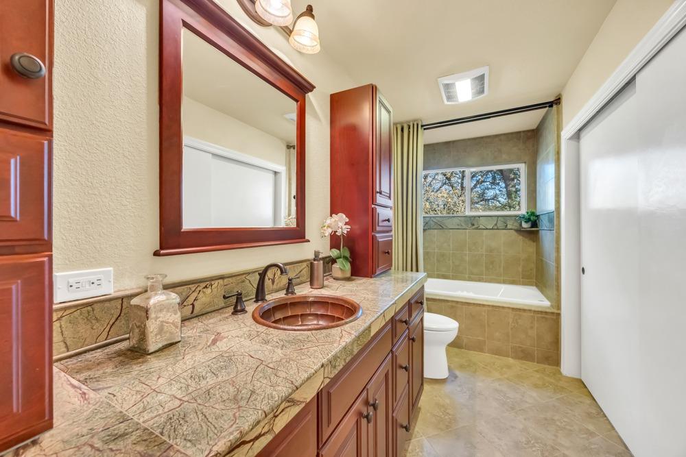 Detail Gallery Image 37 of 56 For 5161 Deerwood Dr, Shingle Springs,  CA 95682 - 4 Beds | 2/1 Baths