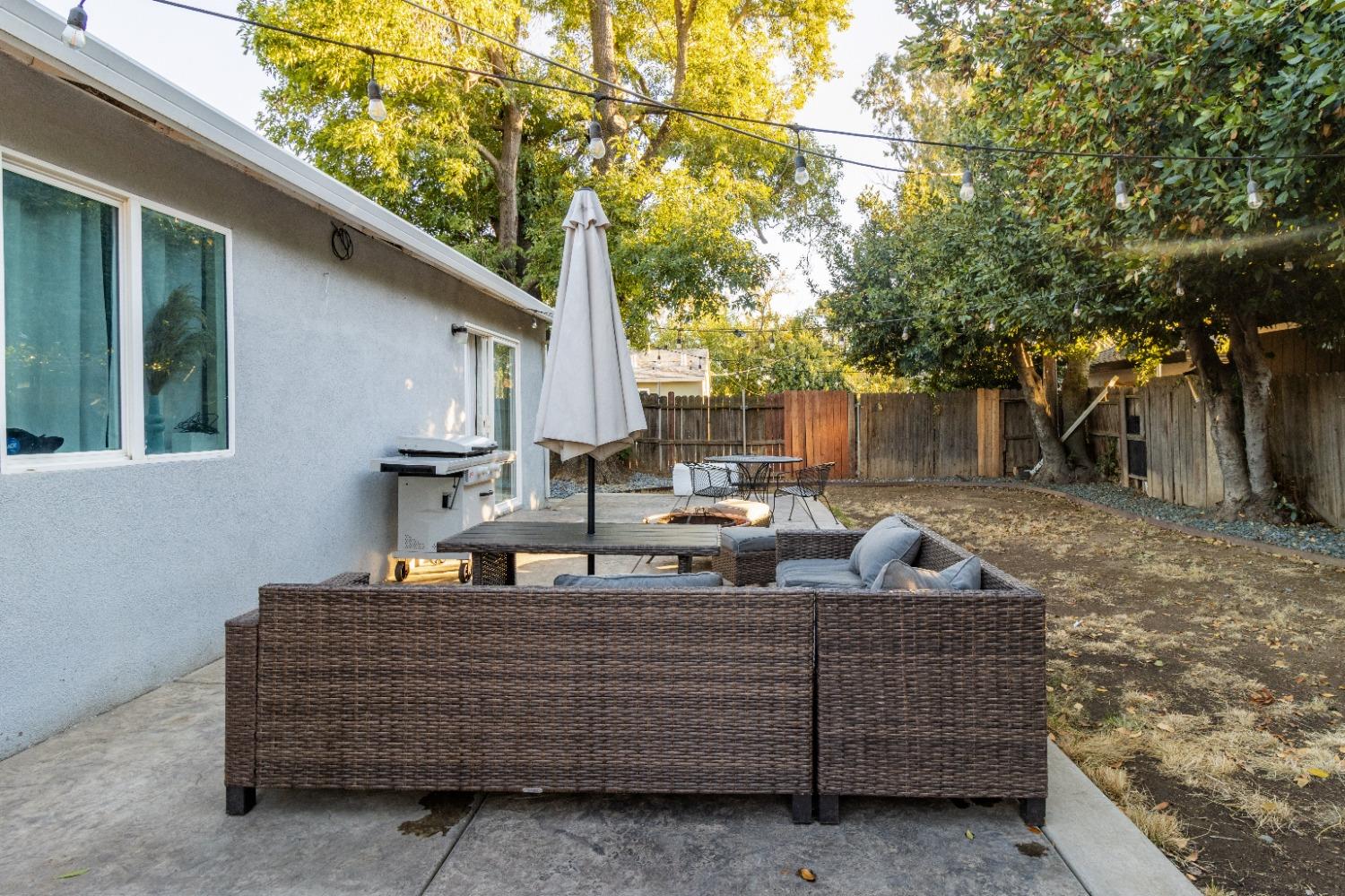 Detail Gallery Image 45 of 45 For 6630 Wire Dr, Sacramento,  CA 95823 - 3 Beds | 2 Baths