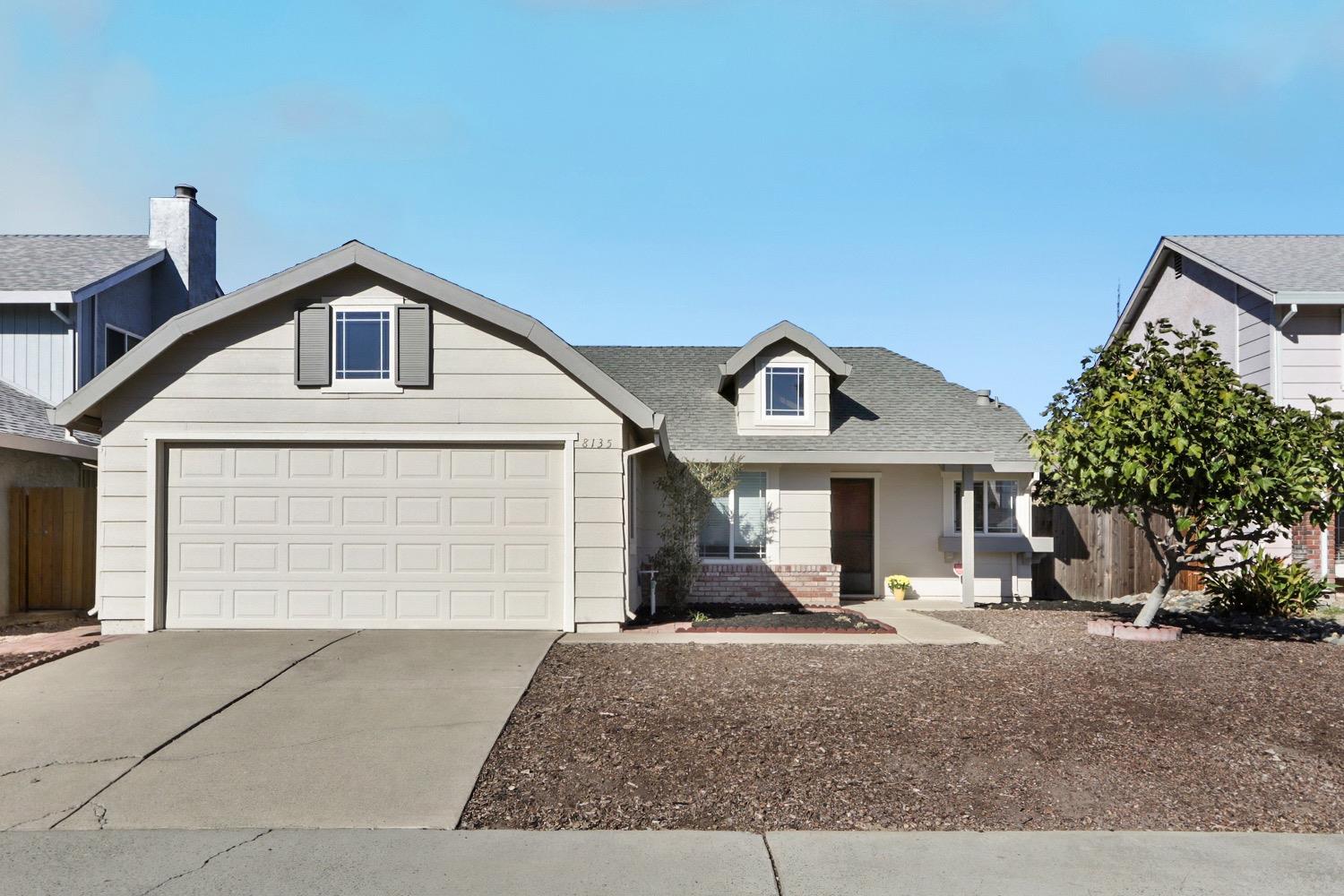 Detail Gallery Image 1 of 1 For 8135 Orange Cove Ct, Sacramento,  CA 95828 - 3 Beds | 2 Baths