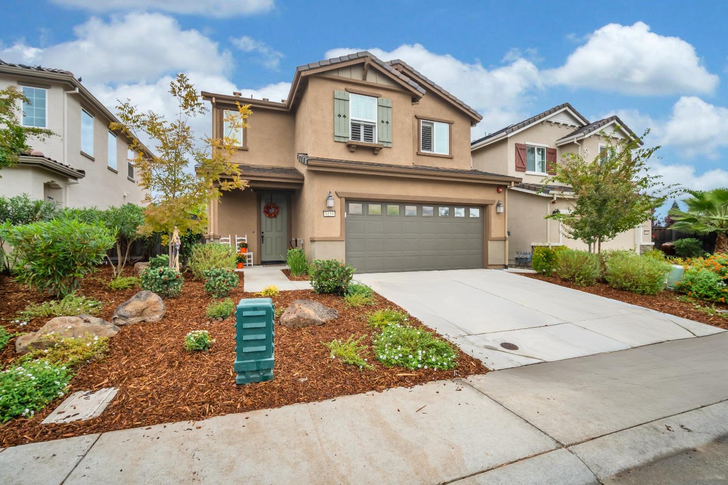 Detail Gallery Image 6 of 55 For 6159 Mehrten Cir, Rocklin,  CA 95765 - 3 Beds | 2/1 Baths