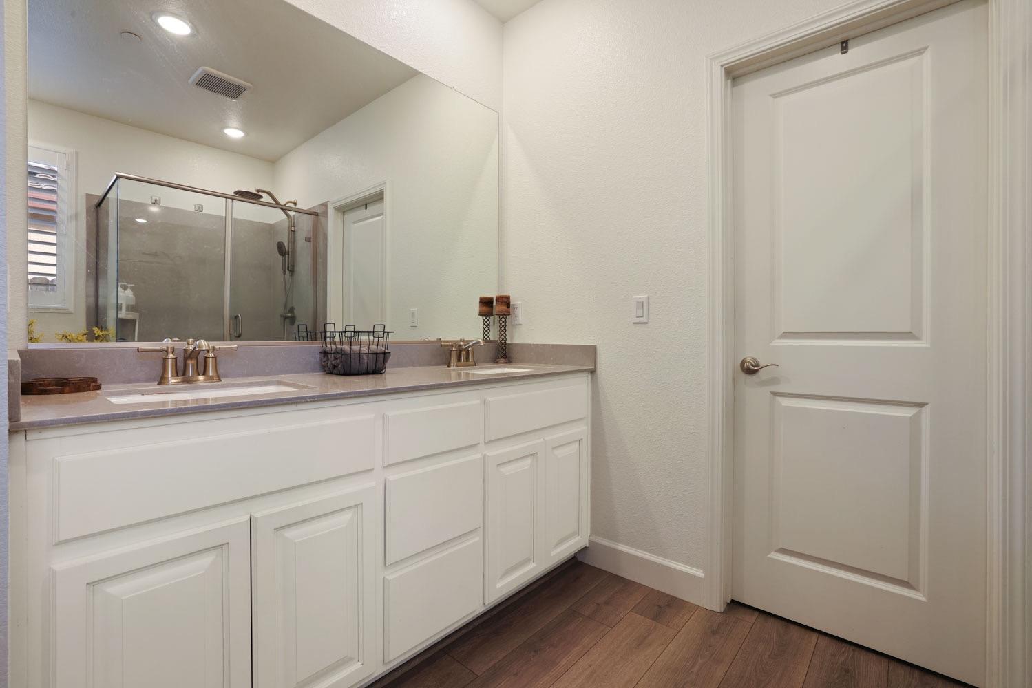 Detail Gallery Image 32 of 38 For 1728 Bonnard Way, Lodi,  CA 95242 - 4 Beds | 2/1 Baths