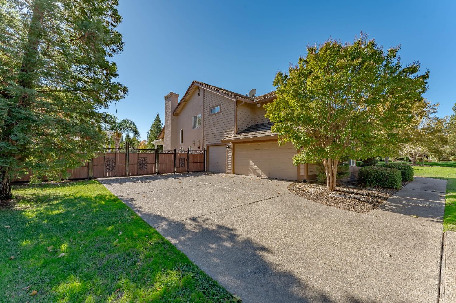 Detail Gallery Image 3 of 51 For 8167 Ardenness Dr, Sacramento,  CA 95829 - 4 Beds | 3 Baths