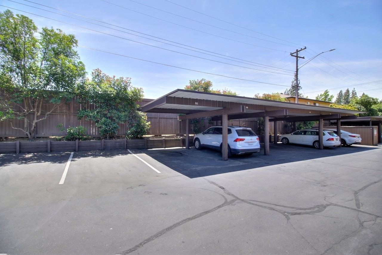 Detail Gallery Image 35 of 40 For 2424 Larkspur Ln #215,  Sacramento,  CA 95825 - 1 Beds | 1 Baths