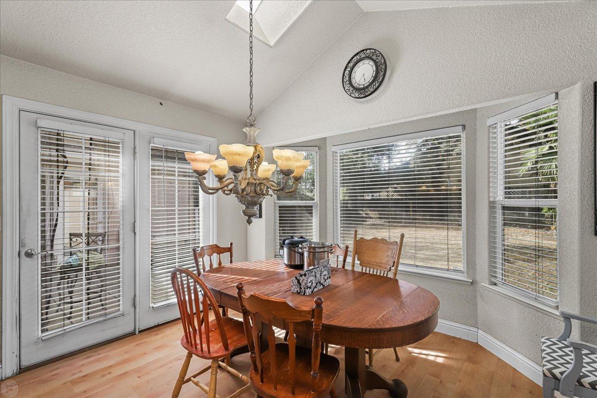 Detail Gallery Image 14 of 24 For 413 Montrose Ct, Modesto,  CA 95355 - 3 Beds | 2 Baths