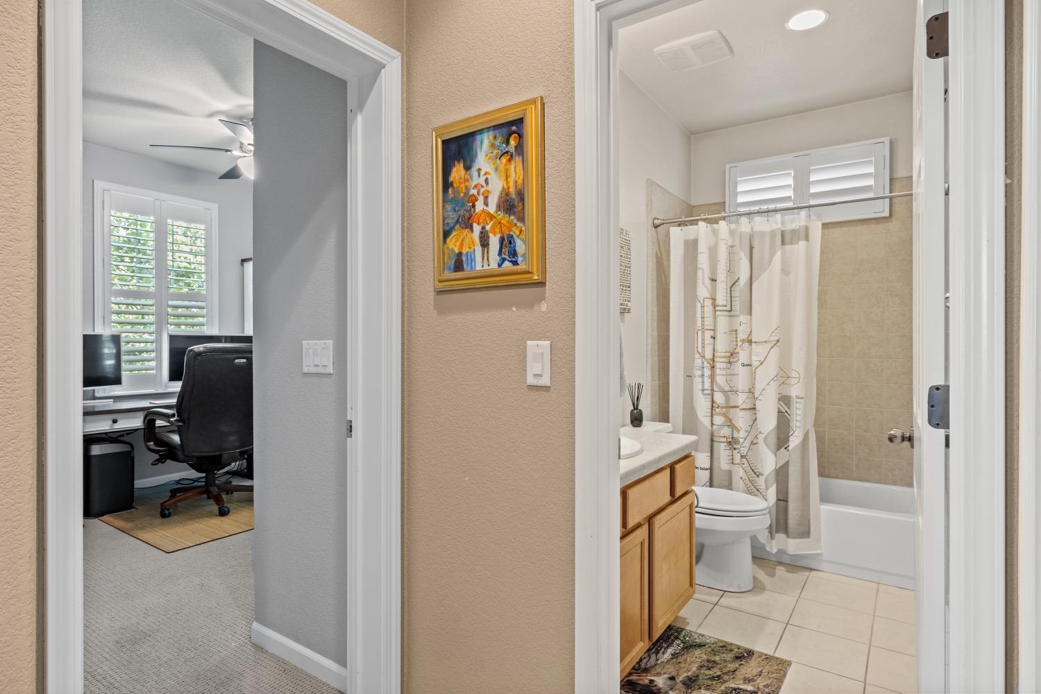 Detail Gallery Image 27 of 46 For 1157 Rothwell Ln, Roseville,  CA 95747 - 3 Beds | 2 Baths