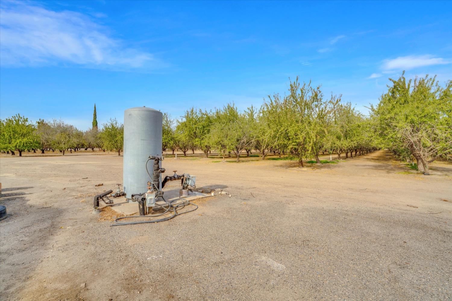 E River Road, Escalon, California image 39