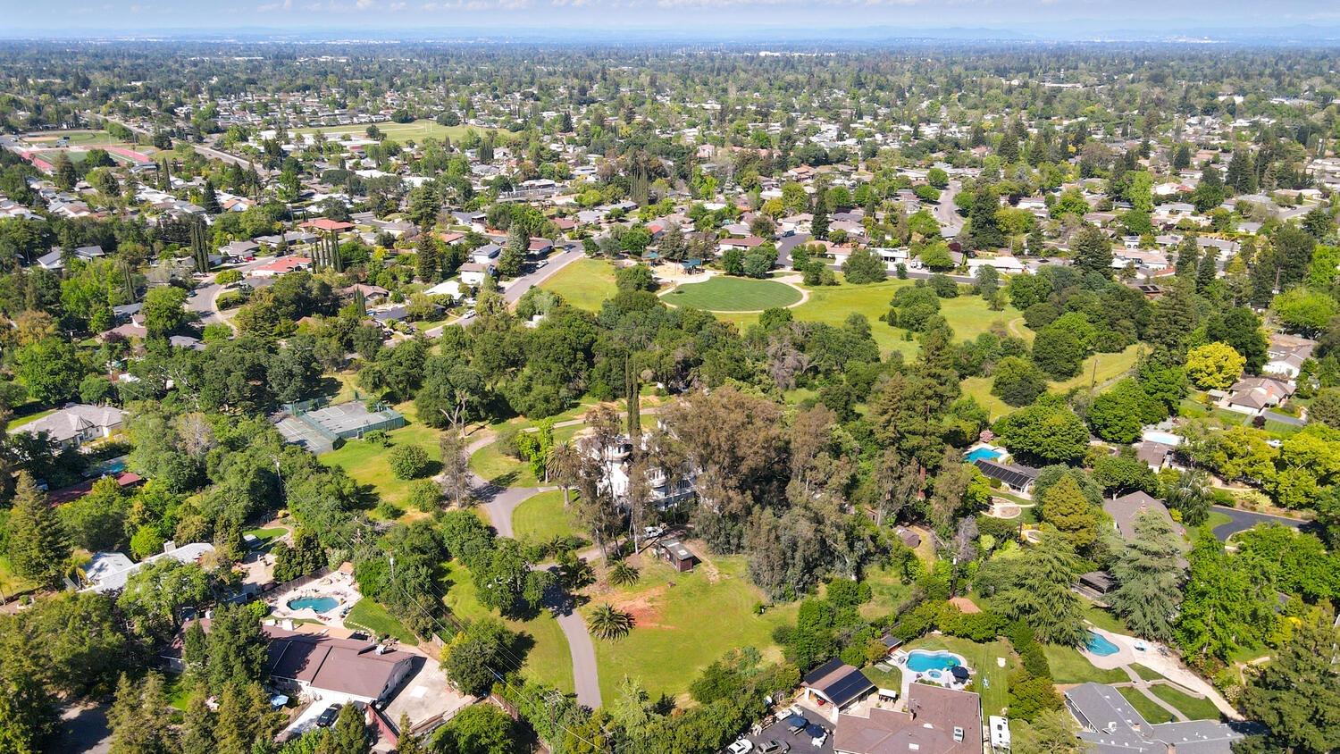 Detail Gallery Image 65 of 72 For 4434 Mapel Ln, Carmichael,  CA 95608 - 10 Beds | 7/2 Baths