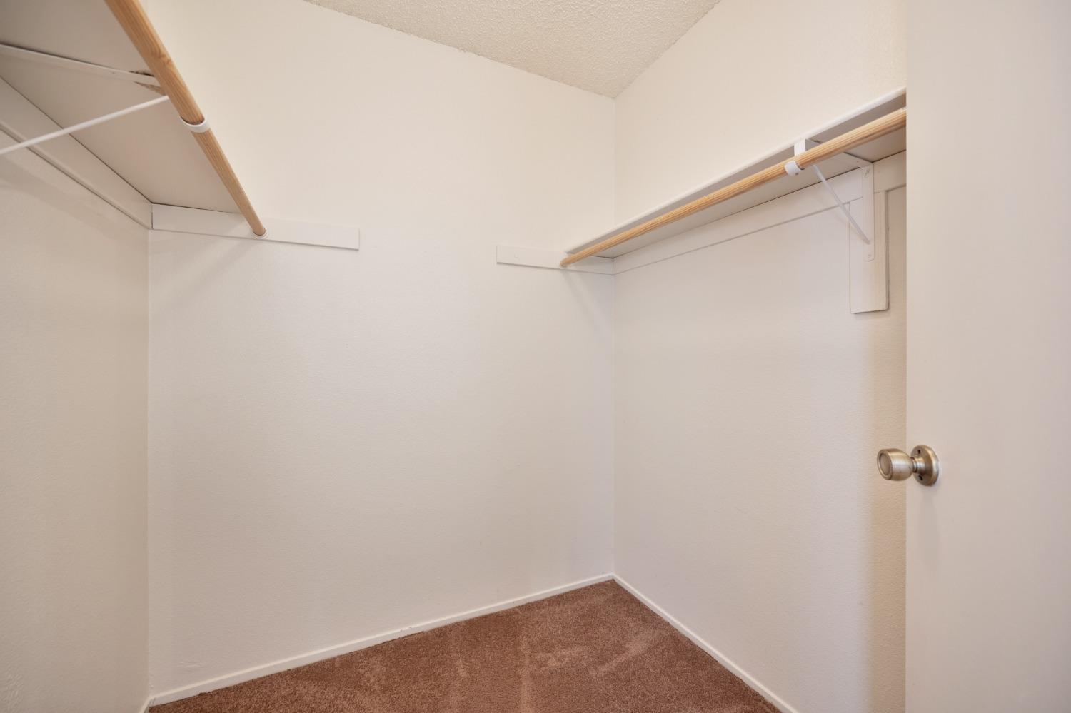 Detail Gallery Image 22 of 30 For 4129 Brookfield Dr, Sacramento,  CA 95823 - 2 Beds | 2/1 Baths