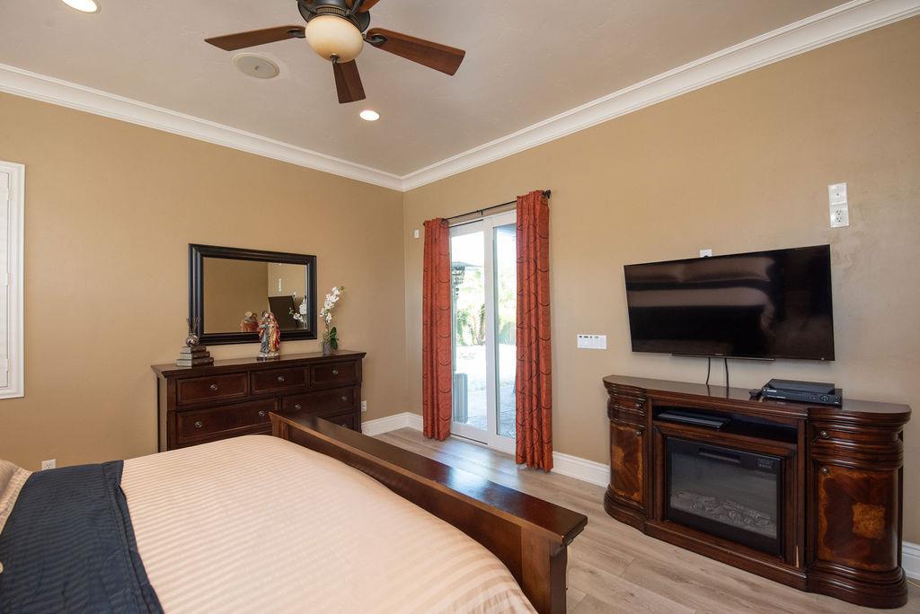 Detail Gallery Image 13 of 60 For 3201 Hillglen Ave, Modesto,  CA 95355 - 4 Beds | 3/1 Baths