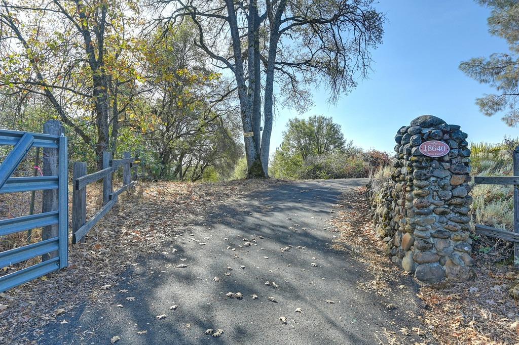 Detail Gallery Image 16 of 96 For 18640 Toyon Ct, Sutter Creek,  CA 95685 - 2 Beds | 1 Baths