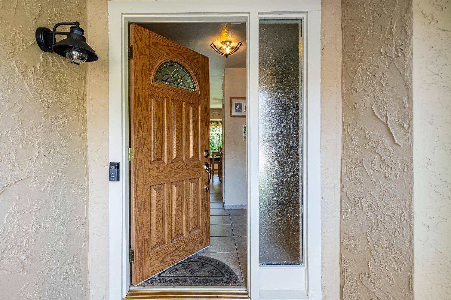 Detail Gallery Image 4 of 29 For 5510 Langford Ct, Concord,  CA 94521 - 3 Beds | 2/1 Baths