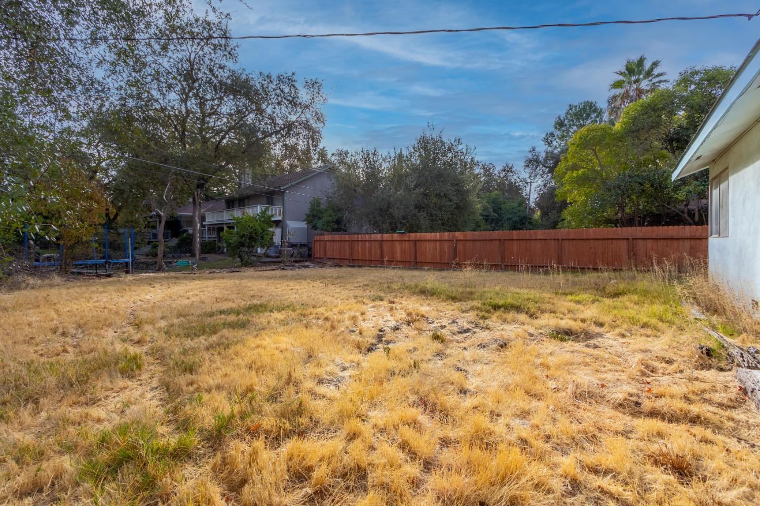 Detail Gallery Image 26 of 29 For 2550 Los Feliz Way, Carmichael,  CA 95608 - 3 Beds | 2 Baths