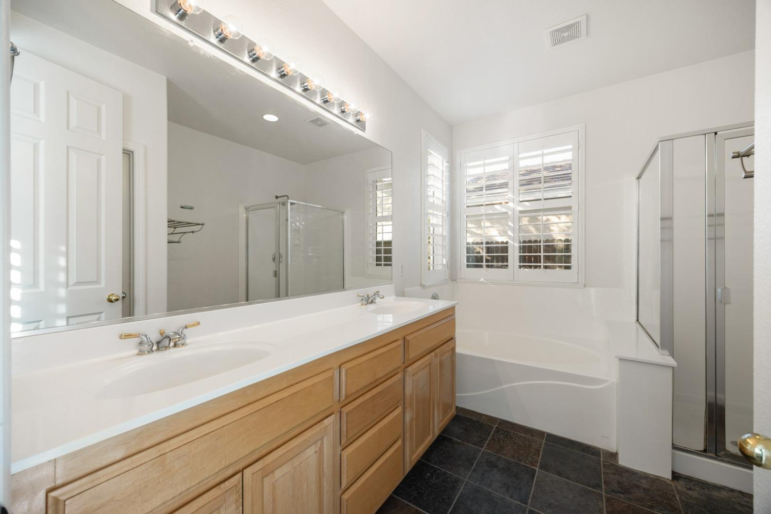 Detail Gallery Image 30 of 44 For 1554 Alicia Way, Sacramento,  CA 95835 - 3 Beds | 2 Baths