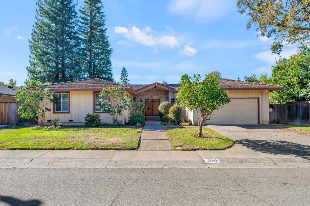 Detail Gallery Image 1 of 1 For 5180 Finlandia Way, Carmichael,  CA 95608 - 4 Beds | 2/1 Baths