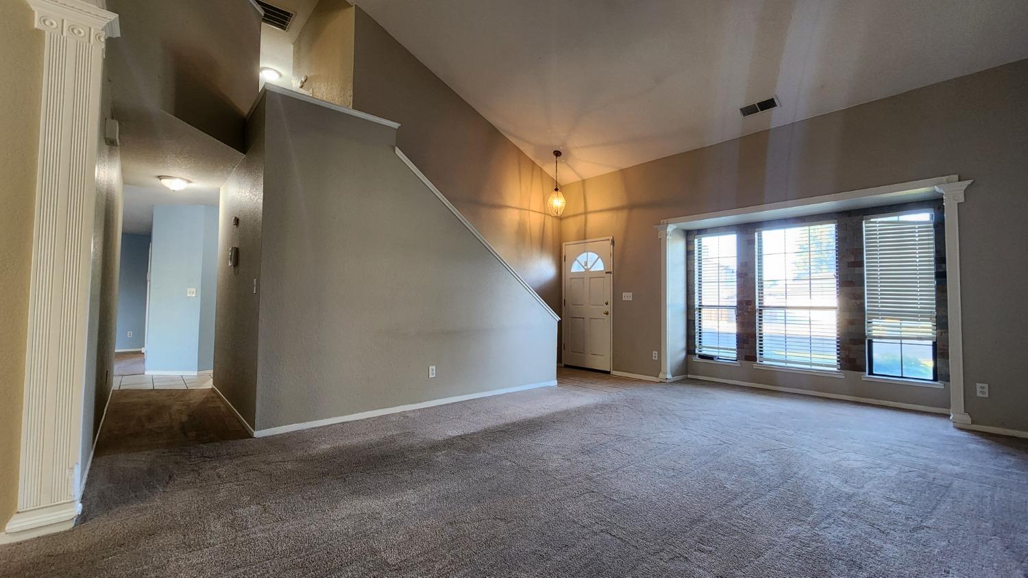 Detail Gallery Image 13 of 56 For 3832 Steedman Way, Stockton,  CA 95209 - 4 Beds | 2/1 Baths