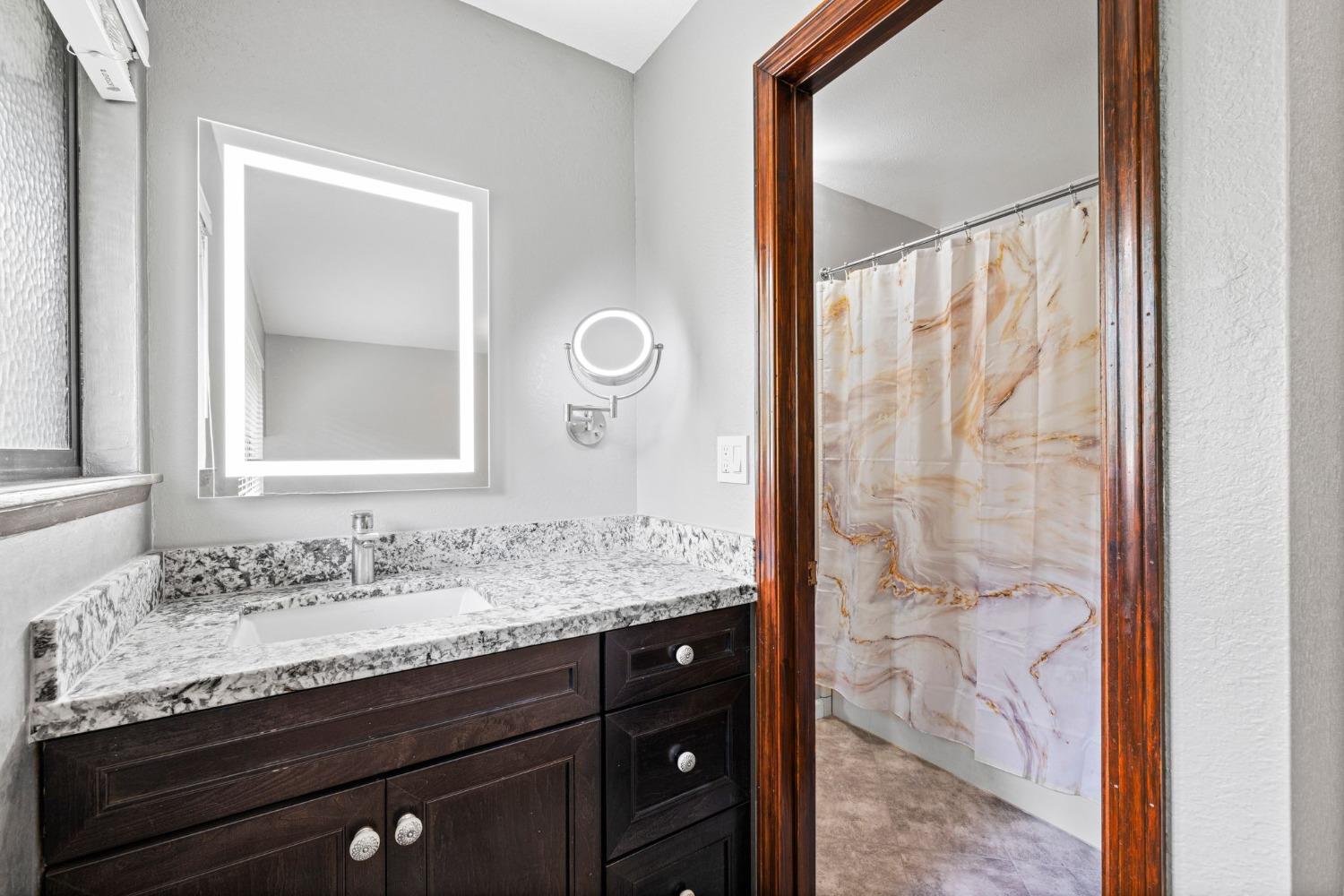 Detail Gallery Image 33 of 64 For 3417 Winfin Way, Carmichael,  CA 95608 - 4 Beds | 2/1 Baths