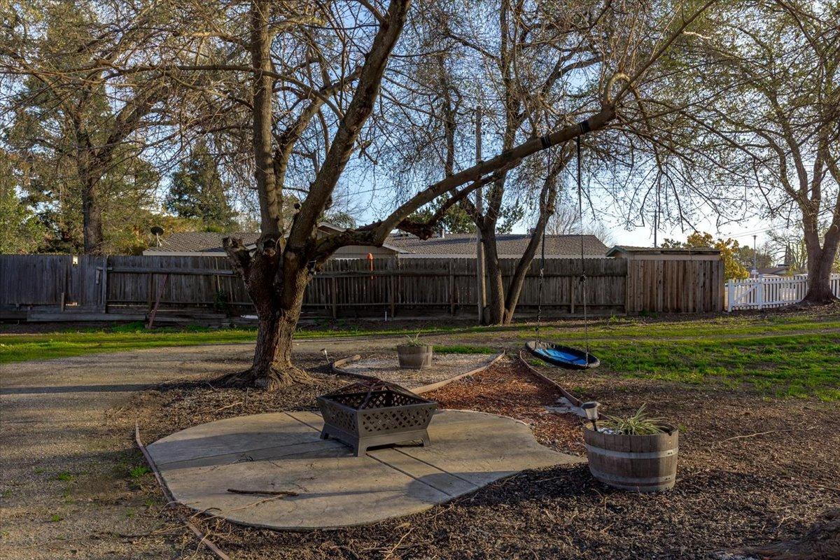 Detail Gallery Image 51 of 56 For 7046 Cross, Citrus Heights,  CA 95610 - 4 Beds | 2 Baths