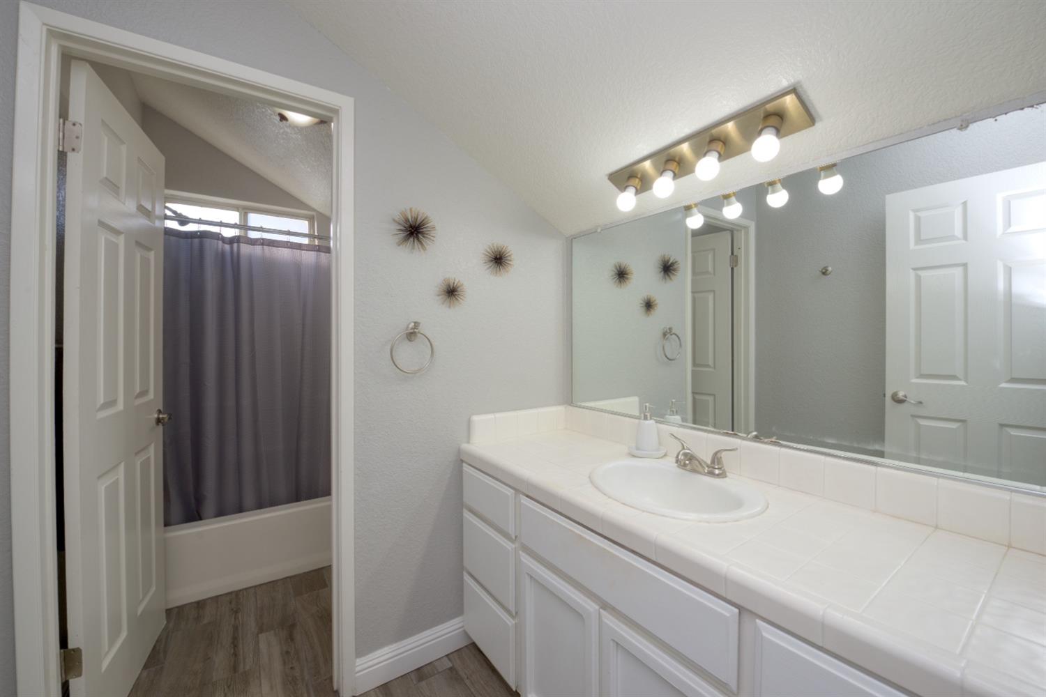 Detail Gallery Image 18 of 34 For 574 Inaudi Dr, Patterson,  CA 95363 - 3 Beds | 2 Baths