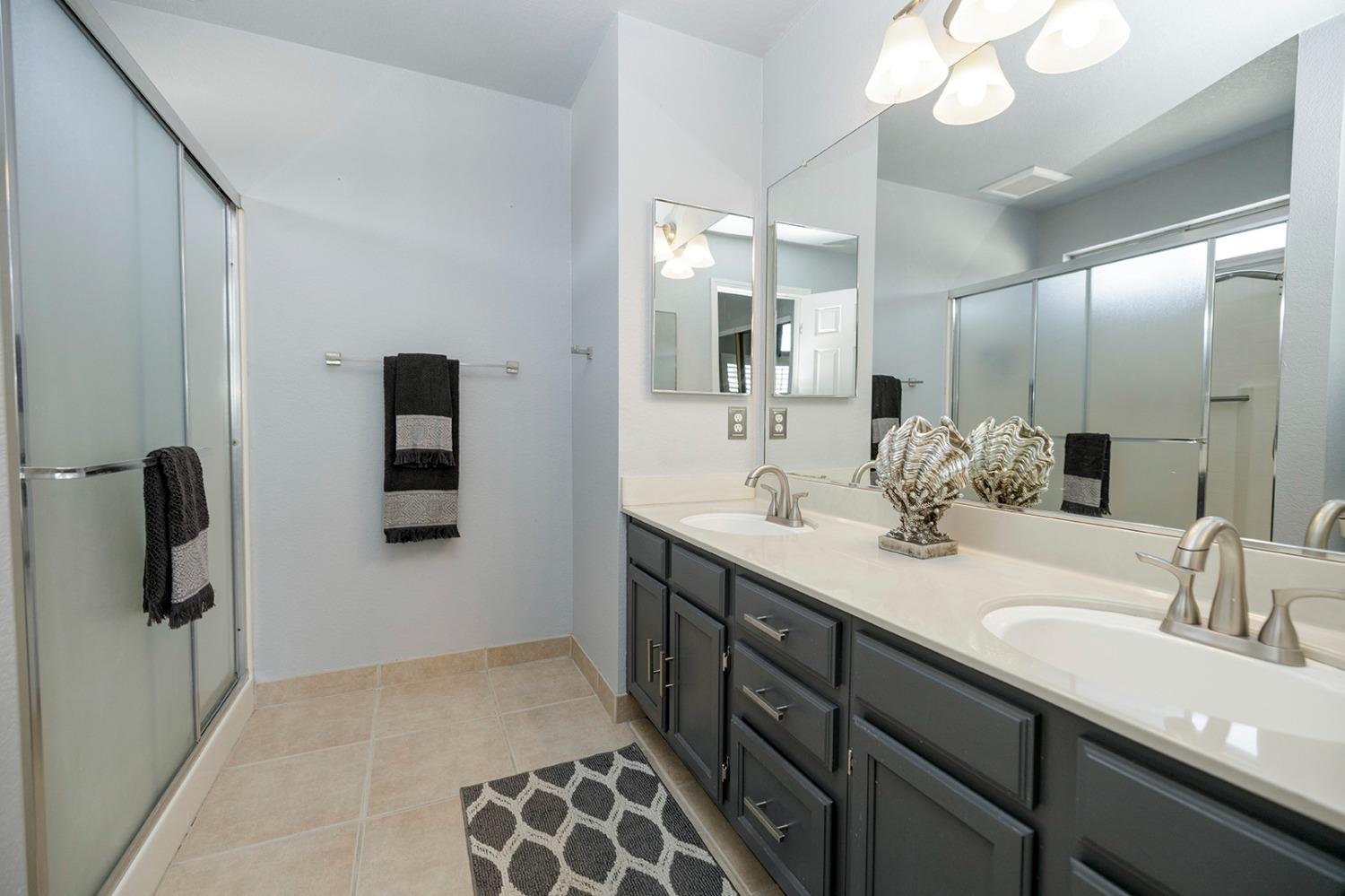 Detail Gallery Image 28 of 51 For 600 Ramsey Dr, Modesto,  CA 95356 - 4 Beds | 2/1 Baths