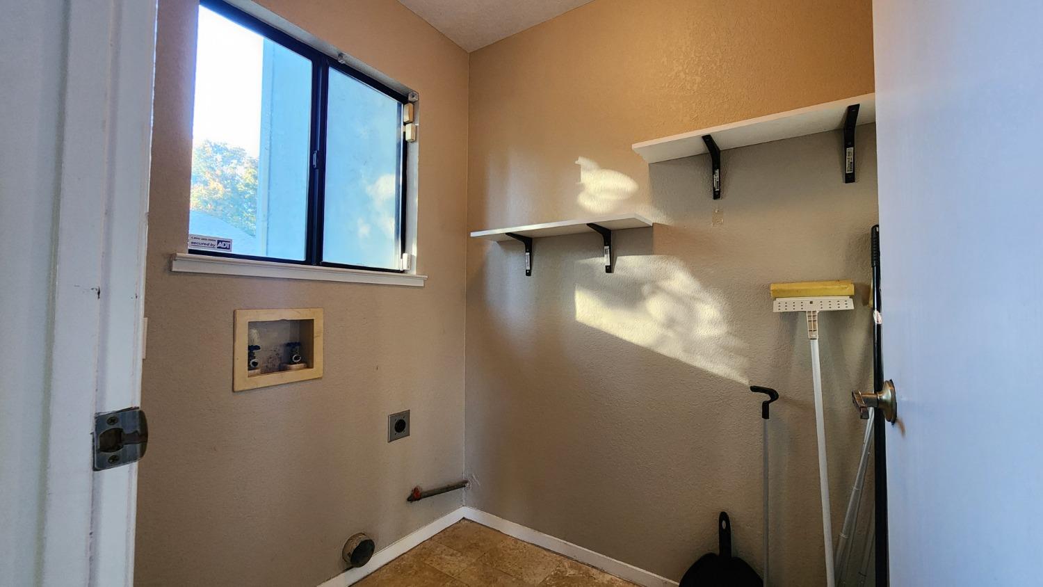 Detail Gallery Image 21 of 56 For 3832 Steedman Way, Stockton,  CA 95209 - 4 Beds | 2/1 Baths