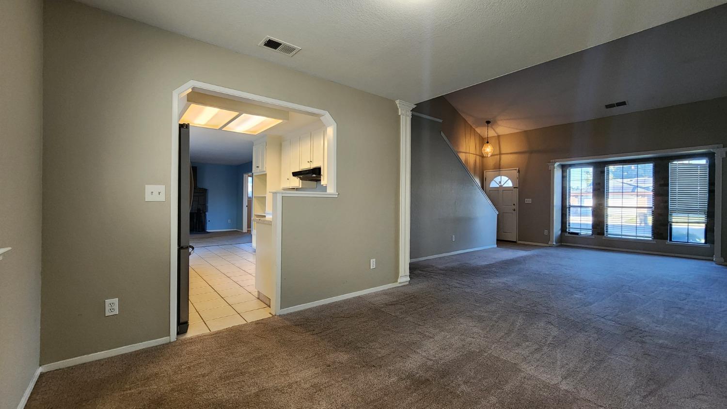 Detail Gallery Image 15 of 56 For 3832 Steedman Way, Stockton,  CA 95209 - 4 Beds | 2/1 Baths