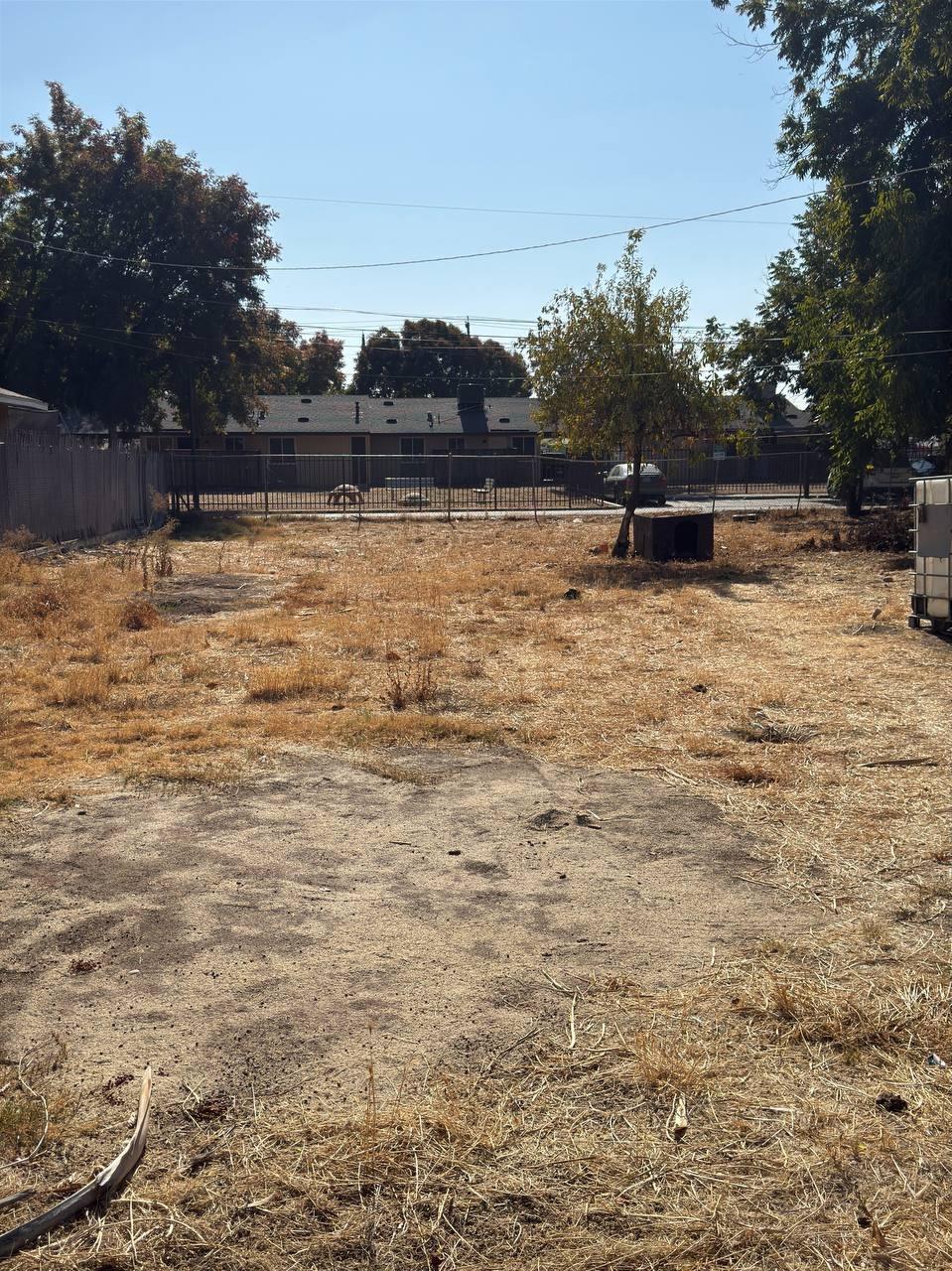 W Pinedale Avenue, Fresno, California image 19