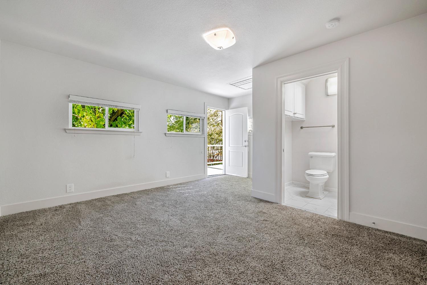 Detail Gallery Image 21 of 31 For 5310 D St, Sacramento,  CA 95819 - 3 Beds | 2 Baths