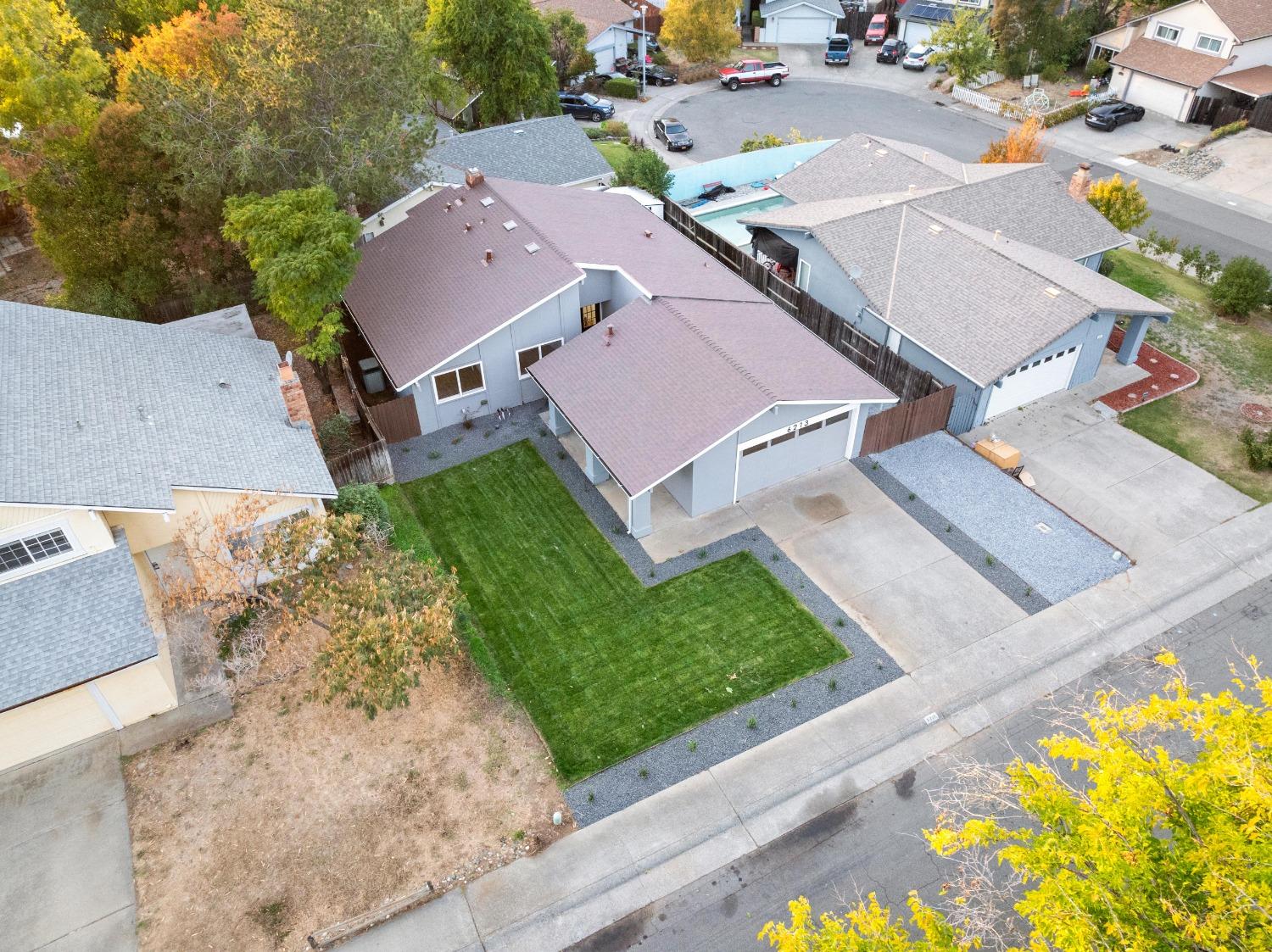 Detail Gallery Image 5 of 32 For 6213 Dark Star Way, Orangevale,  CA 95662 - 3 Beds | 2 Baths